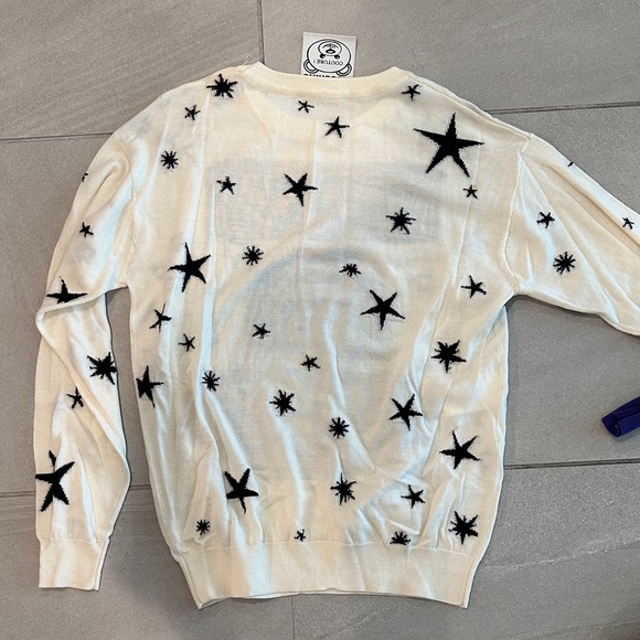 Moschino Cream Sweater with Bear and Stars - Picture 4 of 4